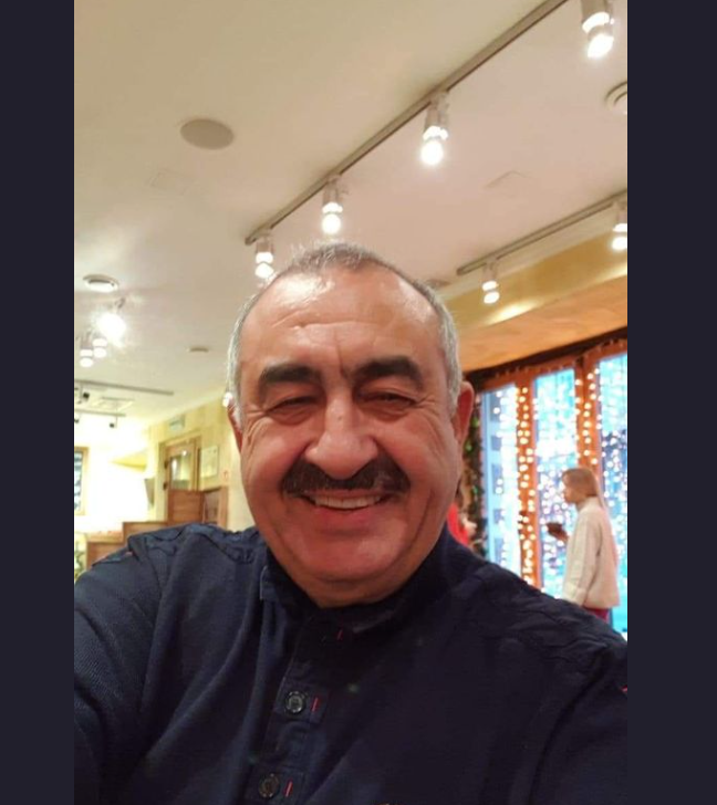 Deputat Adil Əliyevə ağır itki üz verib.   "Unikal" xəbər verir ki, deputatın qardaşı, ehtiyatda olan polis polkovniki Allahverdi Əliyev bu gün dünyasını dəyişib.