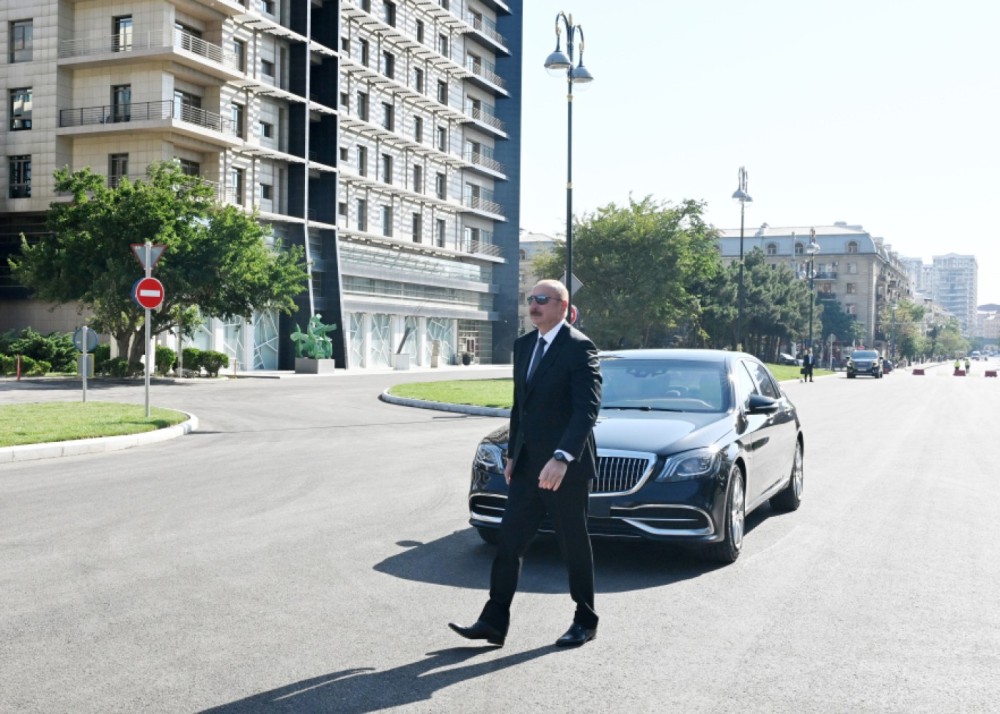 Prezident yeni avtomobil yolunun açılışında - FOTOLAR (YENİLƏNİB