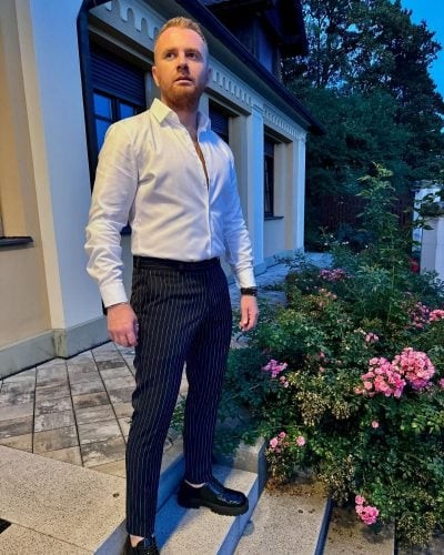 Məşhur müğənni klipə çəkildiyi bu şəxslə sevgilidir?- Özü AÇIQLAYIB