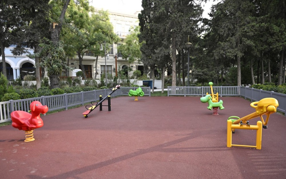 Prezident “Xaqani” bağında yaradılan şəraitlə tanış oldu -FOTOLAR+VİDEO (YENİLƏNİB)