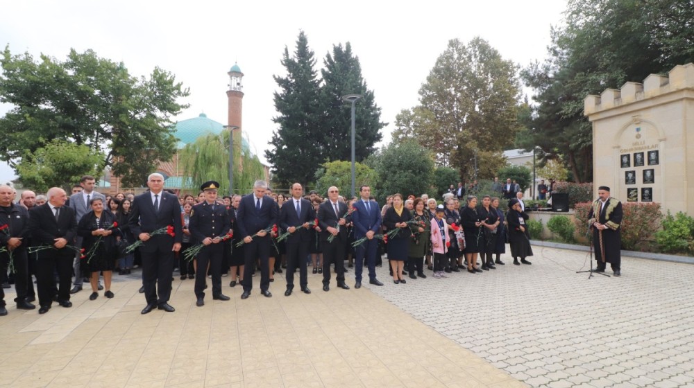 Qazax rayon icra başçısı Rəcəb BabaşovANIM TƏDBİRİNDƏ iştirak etmədi + FOTOLAR