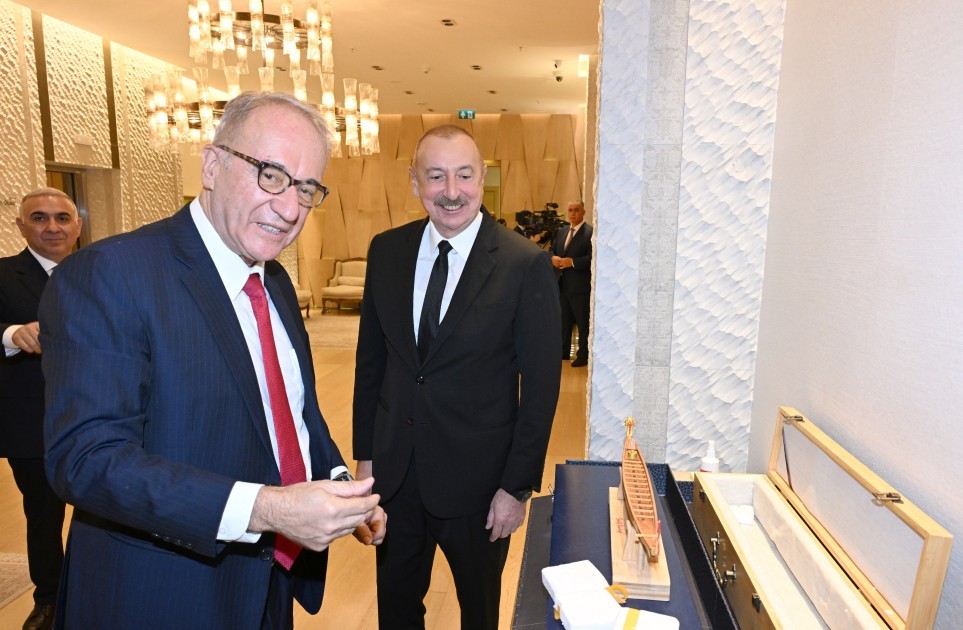 İlham Əliyev görüşlər keçirdi -FOTOLAR (YENİLƏNİB)