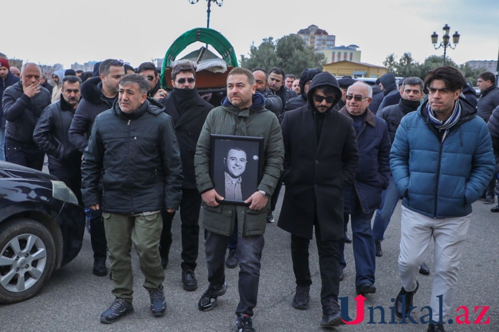 Azər Baxşəliyev vəfat etdi