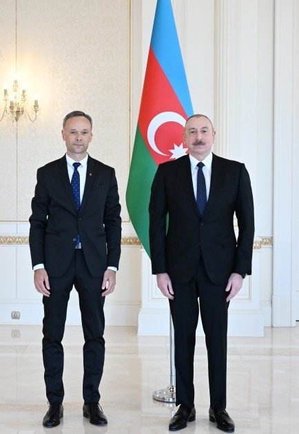 Prezident yeni səfirlərin etimadnamələrini qəbul etdi -FOTOLAR