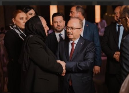 Türkiyənin Azərbaycandakı səfiri şəhid ailələri ilə görüşdü -FOTO