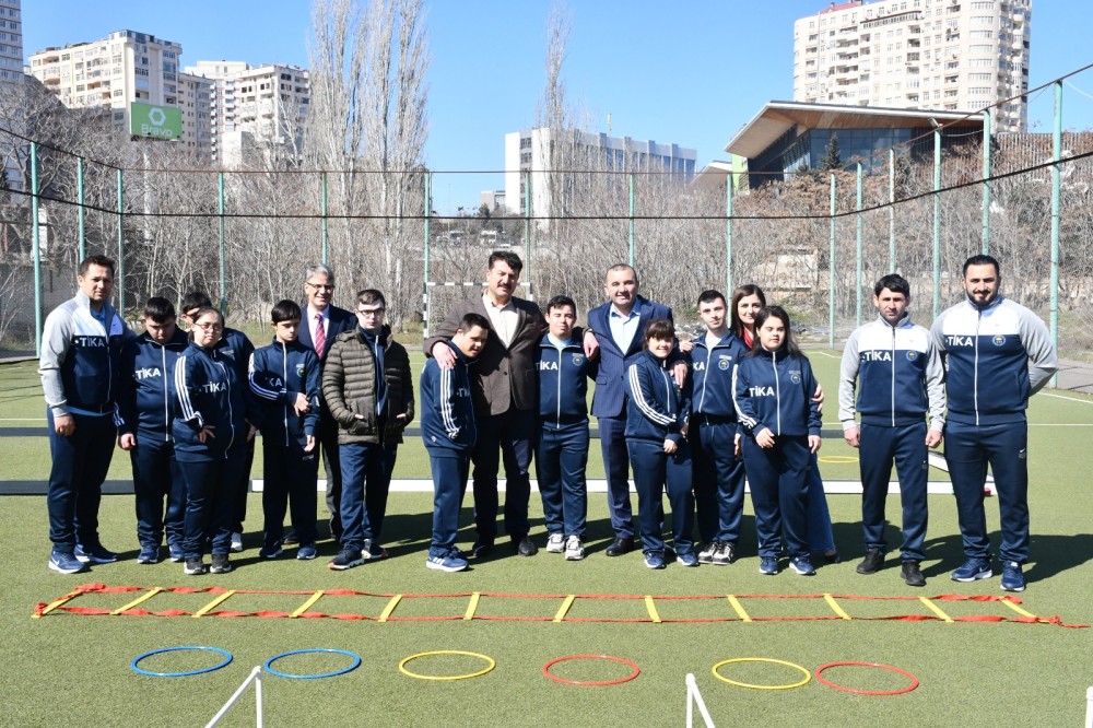 TİKA-dan Azərbaycandakı daun sindromlu idmançılara dəstək -FOTOLAR