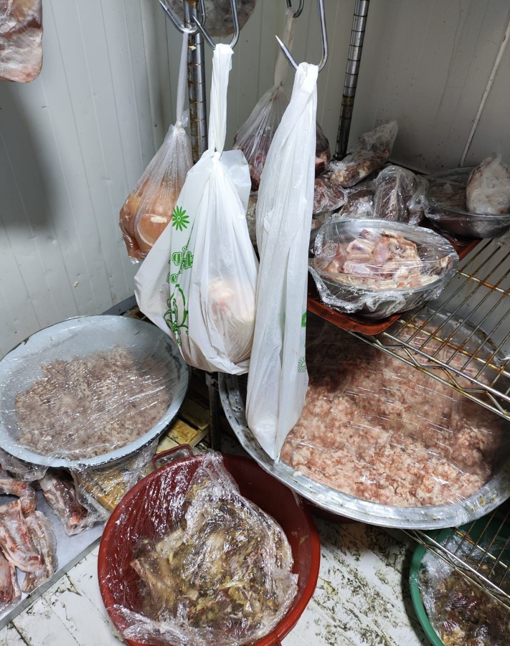 Xankəndi" restoranında nöqsanlar aşkarlandı - FOTOLAR