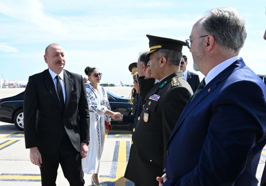 İlham Əliyevin Türkiyəyə işgüzar səfəri başa çatıb - FOTOLAR