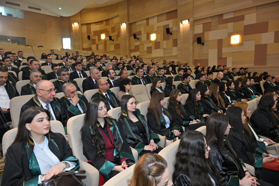 Ölkəmizdə vəkillərin sayı 2609 nəfərəçatdı