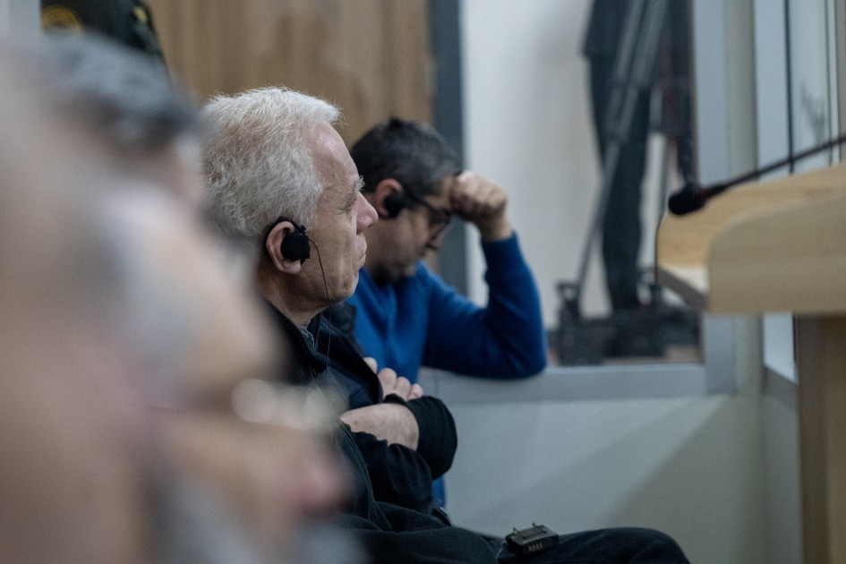 Ürəyi zəif olanlar zaldan çıxarıldı, günahı olanlar "kövrəldi"/ FOTOLAR