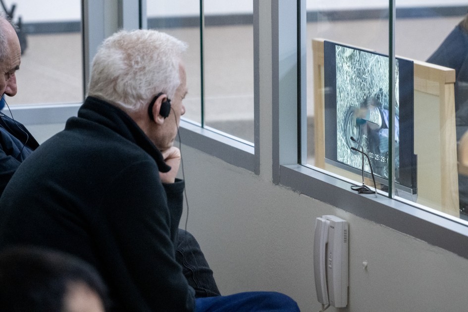 Ürəyi zəif olanlar zaldan çıxarıldı, günahı olanlar "kövrəldi"/ FOTOLAR