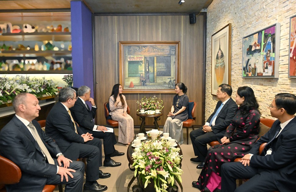 Leyla Əliyeva Vyetnamda görüş keçirdi - FOTOLAR