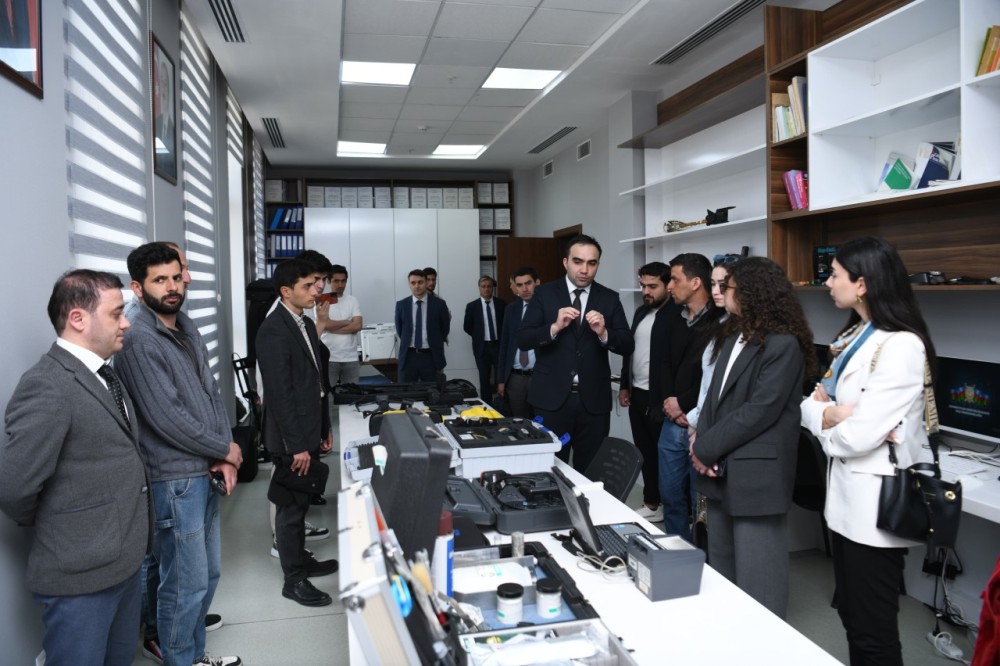 Baş Prokurorluqda media subyektləri və gənclərin iştirakı ilə tədbir keçirildi -FOTOLAR