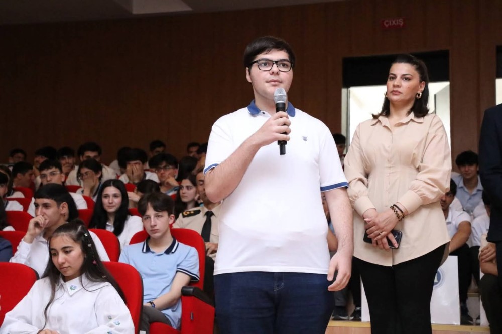 Adil Əliyevingənclərlə növbəti  maarifləndirici görüşü keçirilib