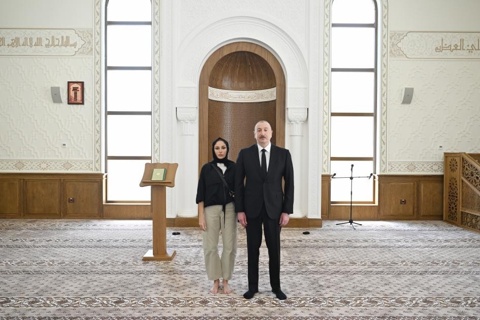 Şuşada daha bir yaşayış kompleksinin təməli qoyulub - FOTO (YENİLƏNİB)