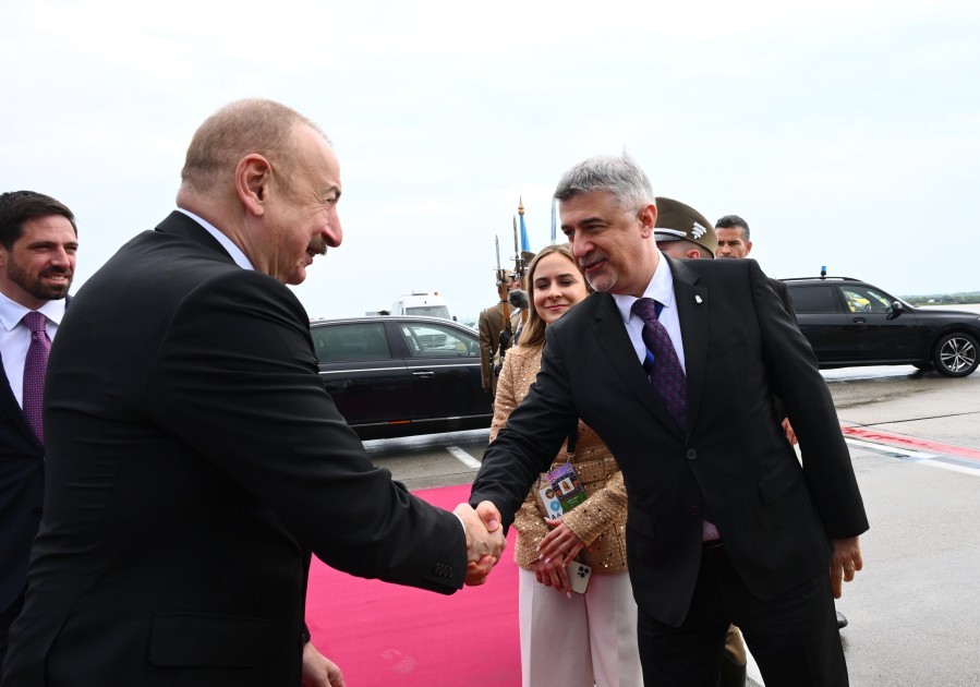 İlham Əliyevin Macarıstana səfəri başa çatdı - FOTOLAR