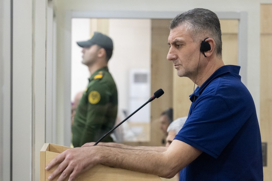 "Komandirlərdən biri qardaşım olub"- İşğal etirafları (FOTOLAR)