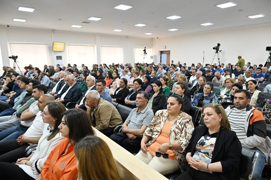 "Komandirlərdən biri qardaşım olub"- İşğal etirafları (FOTOLAR)