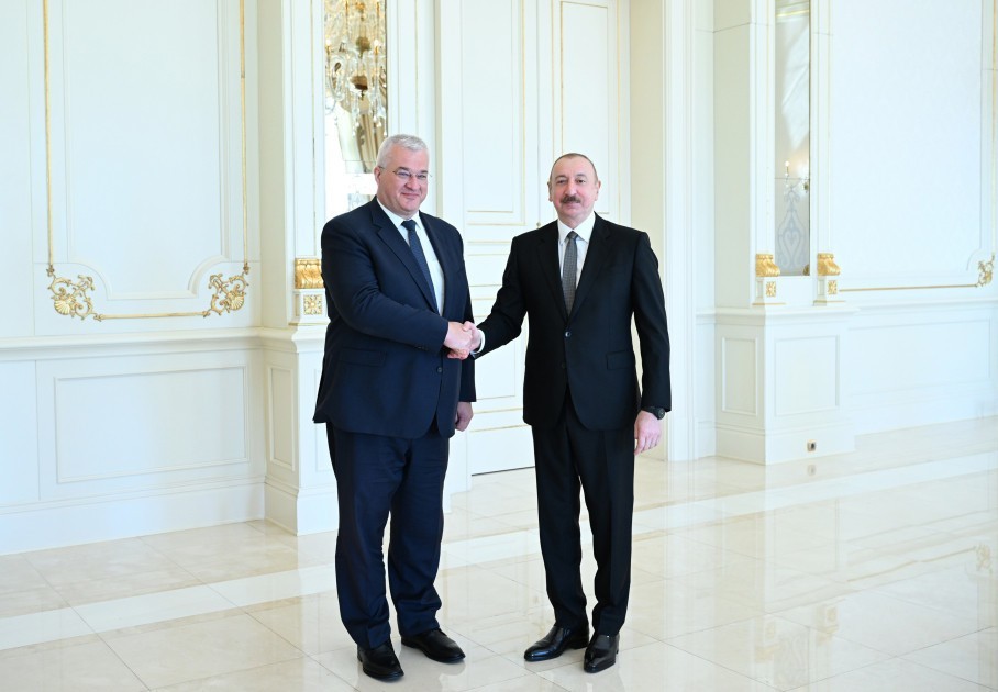 Prezident Ukraynanın xarici işlər nazirini qəbul etdi -FOTOLAR