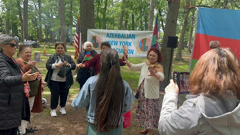 ABŞ-da möhtəşəm Cümhuriyyət bayramı: Azərbaycanlı jurnalistlər təltif edildi —FOTOLAR