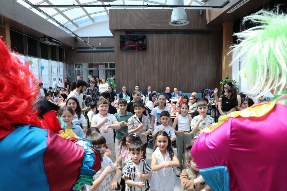 Suraxanıda Uşaqların Beynəlxalq müdafiəsi günü qeyd edildi +FOTOLAR