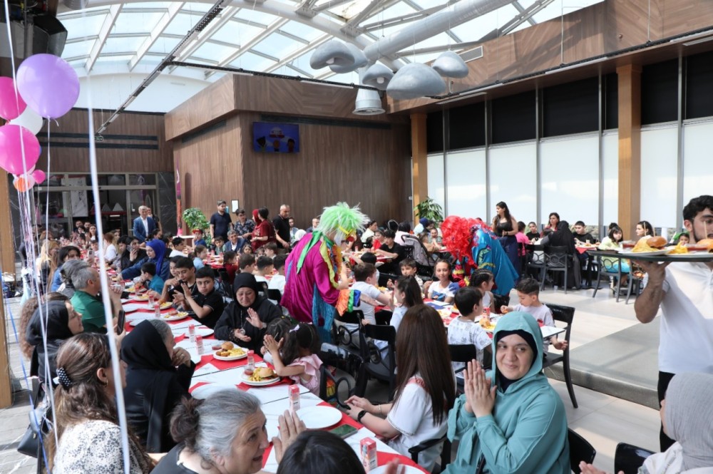 Suraxanıda Uşaqların Beynəlxalq müdafiəsi günü qeyd edildi +FOTOLAR