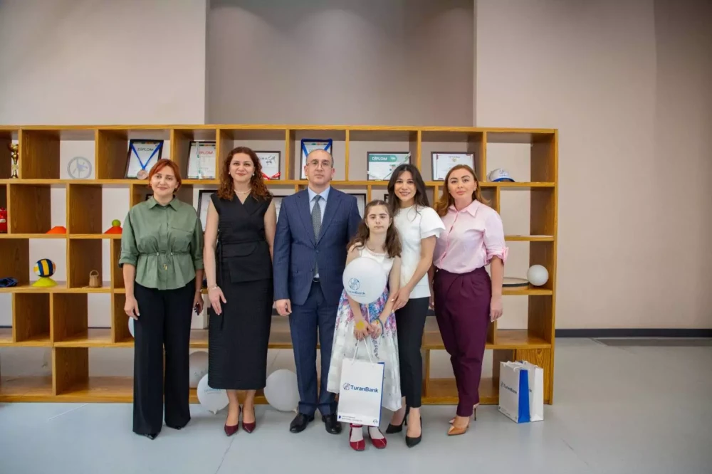 TuranBank DOST Agentliyi ilə birgə həssas qrupdan olan uşaqları sevindirib