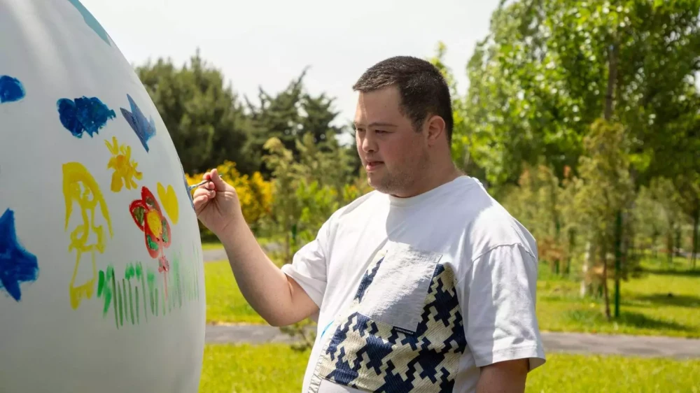 TuranBank DOST Agentliyi ilə birgə həssas qrupdan olan uşaqları sevindirib