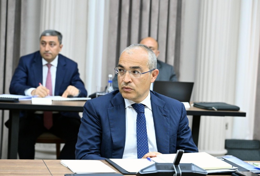 Əli Əsədov tapşırıqlar verdi -FOTOLAR