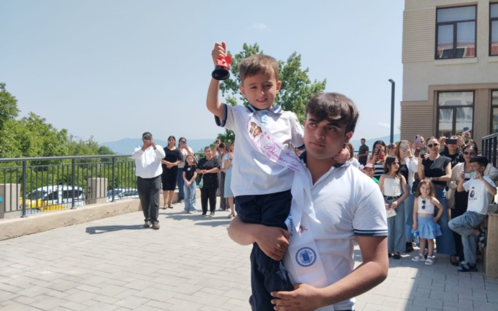 34 il sonra Şuşada “Son zəng” çalınıb -FOTOLAR