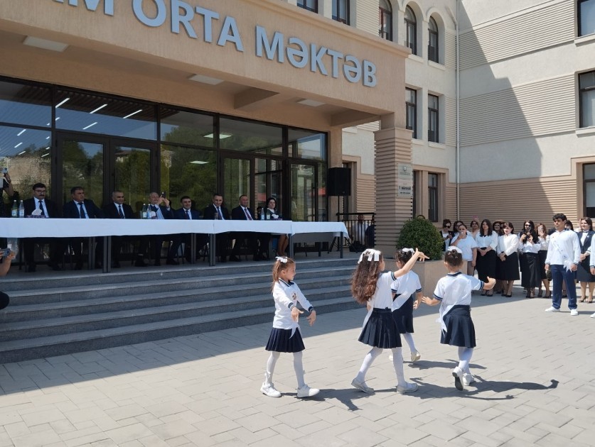 34 il sonra Şuşada “Son zəng” çalınıb -FOTOLAR