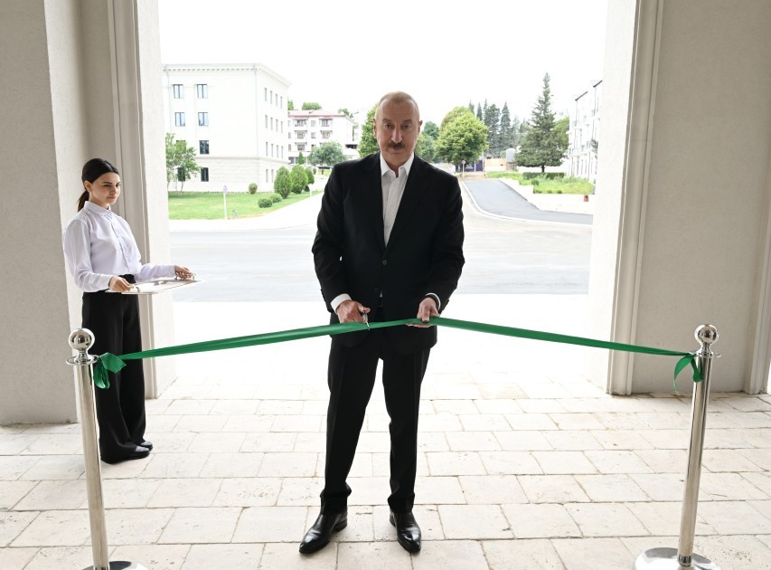 Prezident Xankəndi Konqres Mərkəzinin açılışında -FOTOLAR