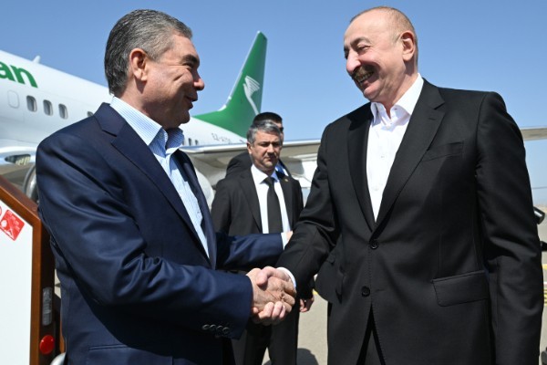 Berdiməhəmmədov Füzuliyə gəldi - FOTOLAR