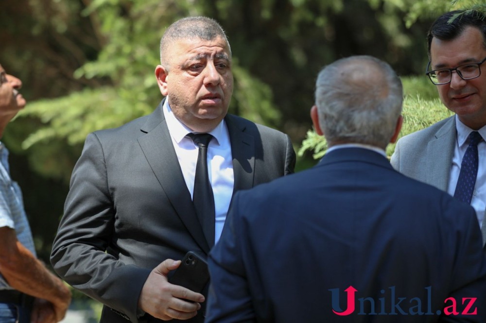 Elçin Əfəndiyev dəfn edildi -FOTOLAR