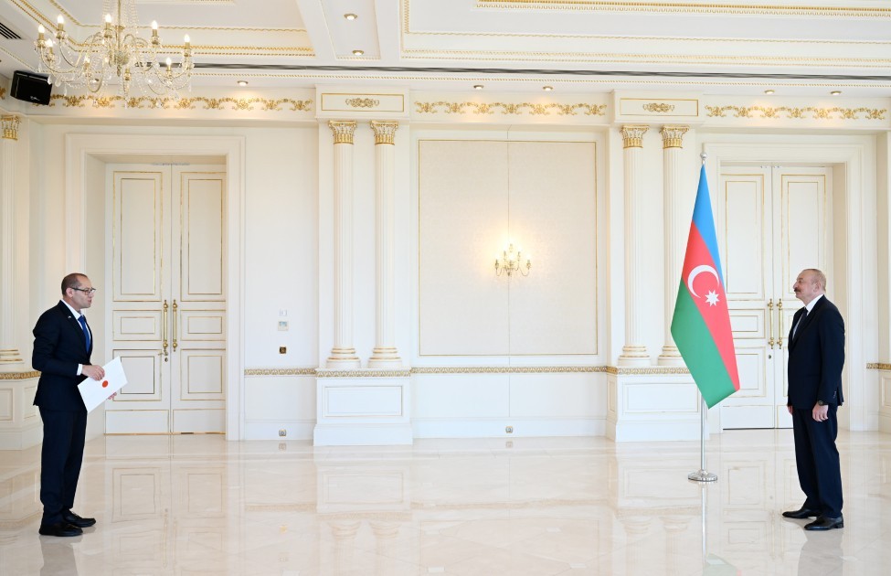 Prezident İsrailin yeni səfirinin etimadnaməsini qəbul edib- FOTOLAR