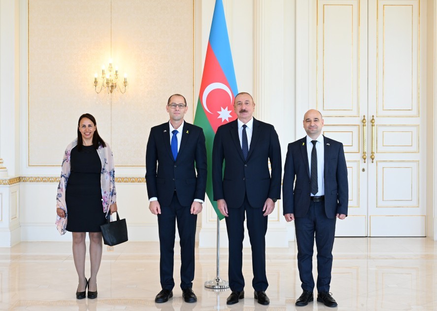 Prezident İsrailin yeni səfirinin etimadnaməsini qəbul edib- FOTOLAR