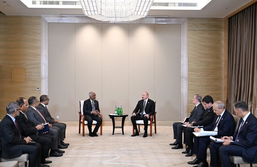 İlham Əliyevin Maldiv Prezidenti ilə görüşü oldu -FOTO (YENİLƏNİB)