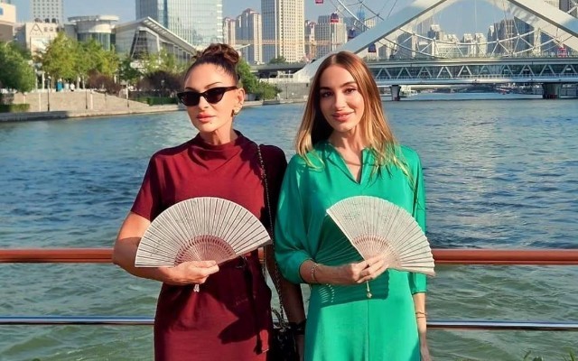 Arzu Əliyeva Birinci xanımla birlikdə Tiencində/FOTO