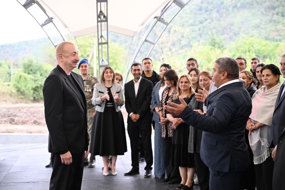 Prezident 4 kəndin sakinləri ilə görüşdü +FOTOLAR (YENİLƏNİB)