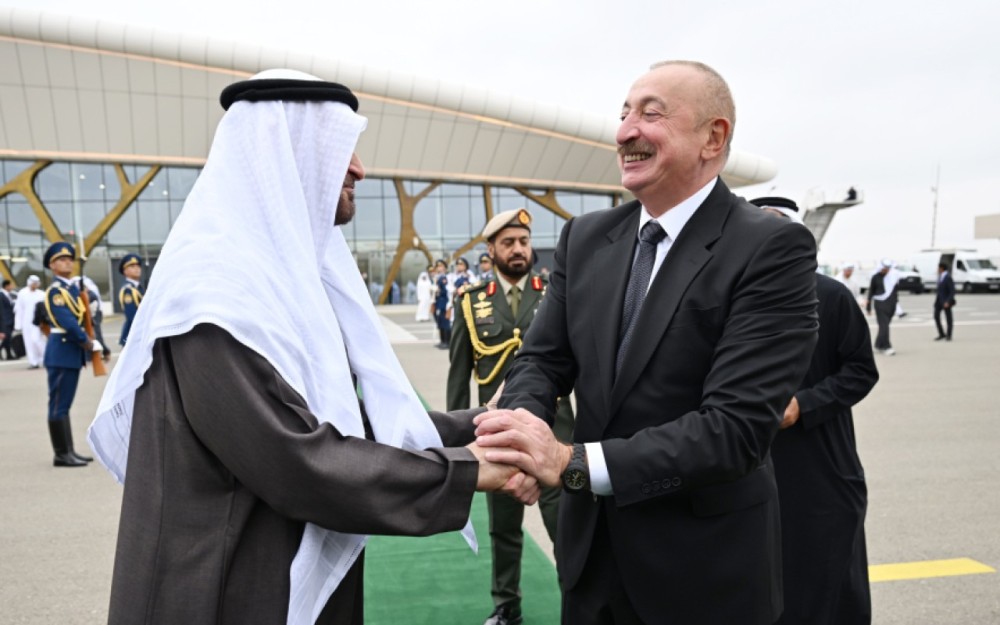 BƏƏ Prezidentinin Azərbaycana rəsmi səfəri başa çatdı /FOTOLAR