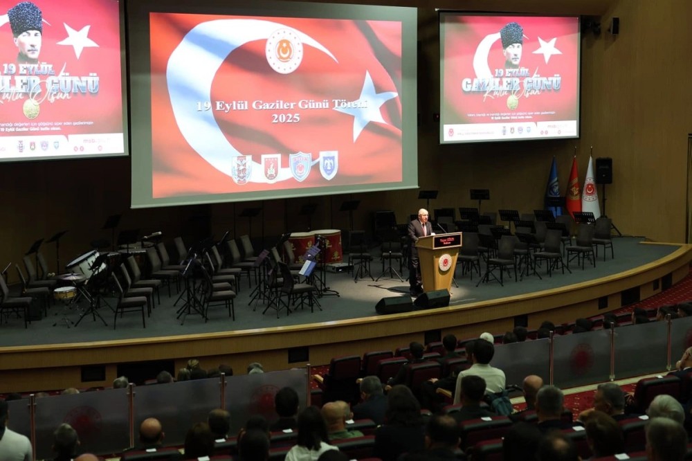 Yaşar Gülər azərbaycanlı qazilərlə görüşdü +FOTOLAR