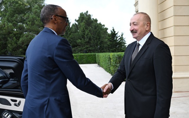 Ruanda Prezidentinin rəsmi qarşılanma mərasimi olub -FOTOLAR