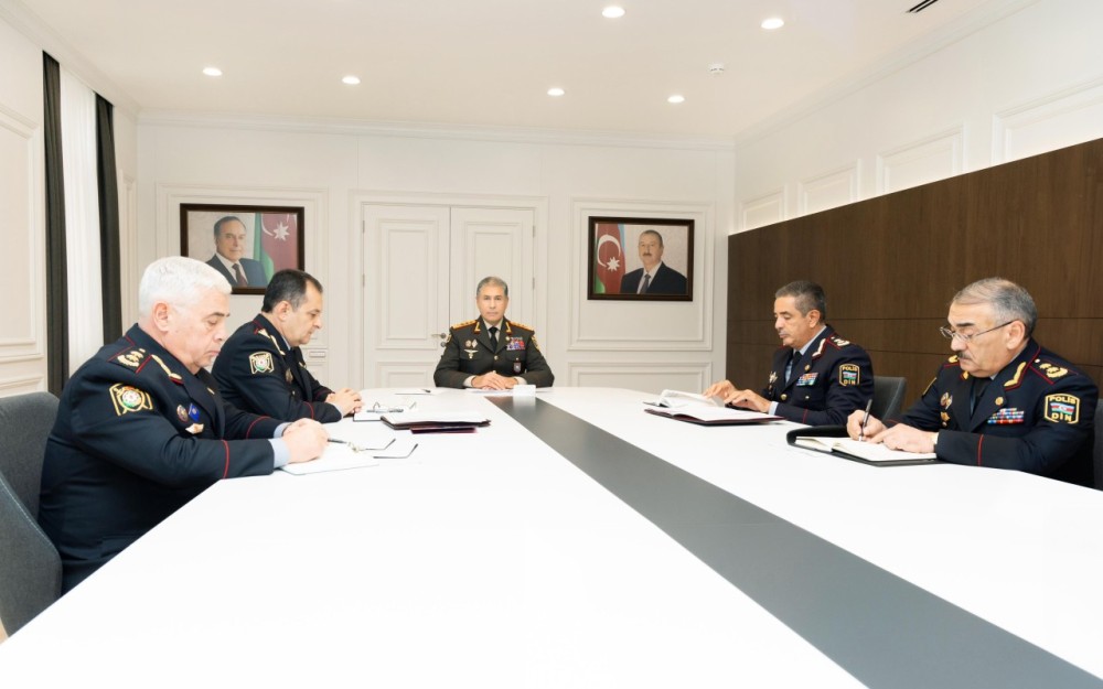 Vilayət Eyvazov əməliyyat müşavirəsi keçirdi +FOTO