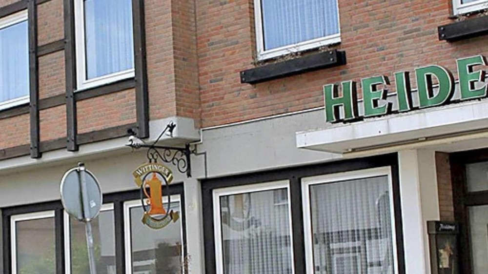 Əli Həsənov sərvətini kürəkəni vasitəsiləAvropaya köçürür - FOTOLAR