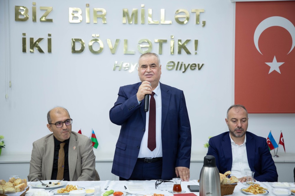 Gəncliyə Yardım Fondunda Milli Mətbuatın 150 illiyi Münasibəti İlə Görüş Keçirilib