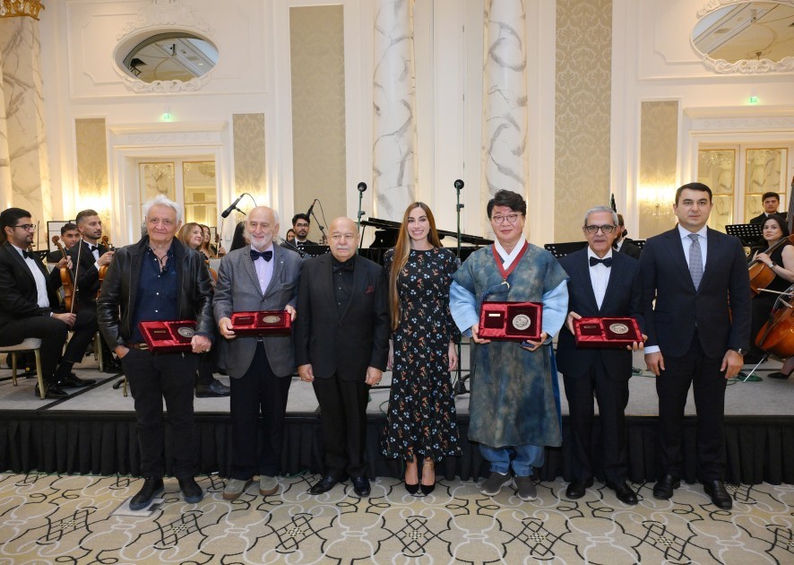 Arzu Əliyeva VII Bakı Beynəlxalq Memarlıq Müsabiqəsinin tədbirində -FOTOLAR