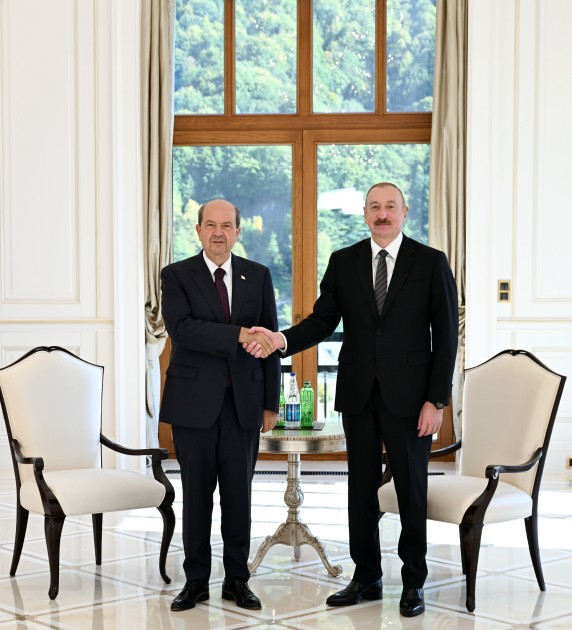 Azərbaycan Prezidenti İlham Əliyev Qəbələdə Şimali Kipr Türk Cümhuriyyətinin Prezidenti ilə görüşüb