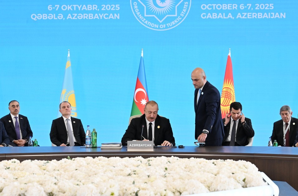 Prezident tədbirdə çıxış etdi