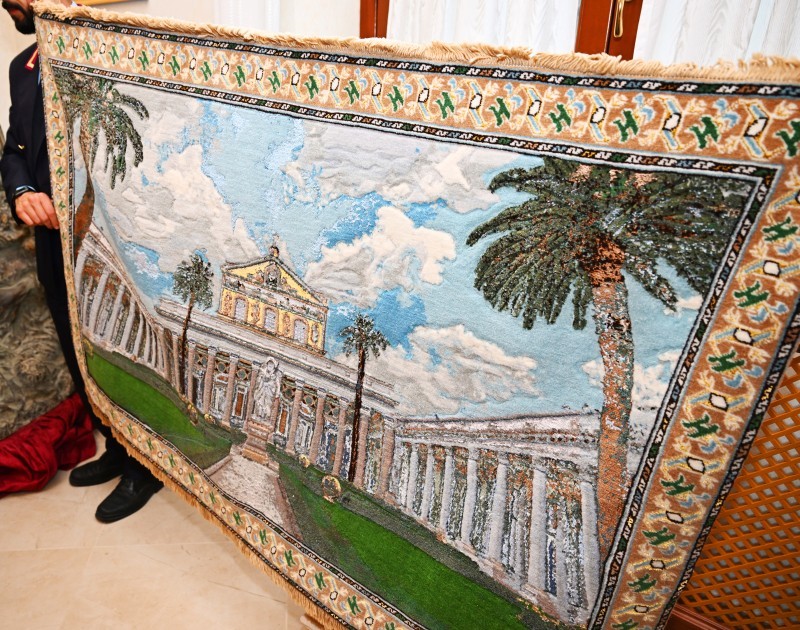 Mehriban Əliyeva kardinalla görüşdü -FOTOLAR