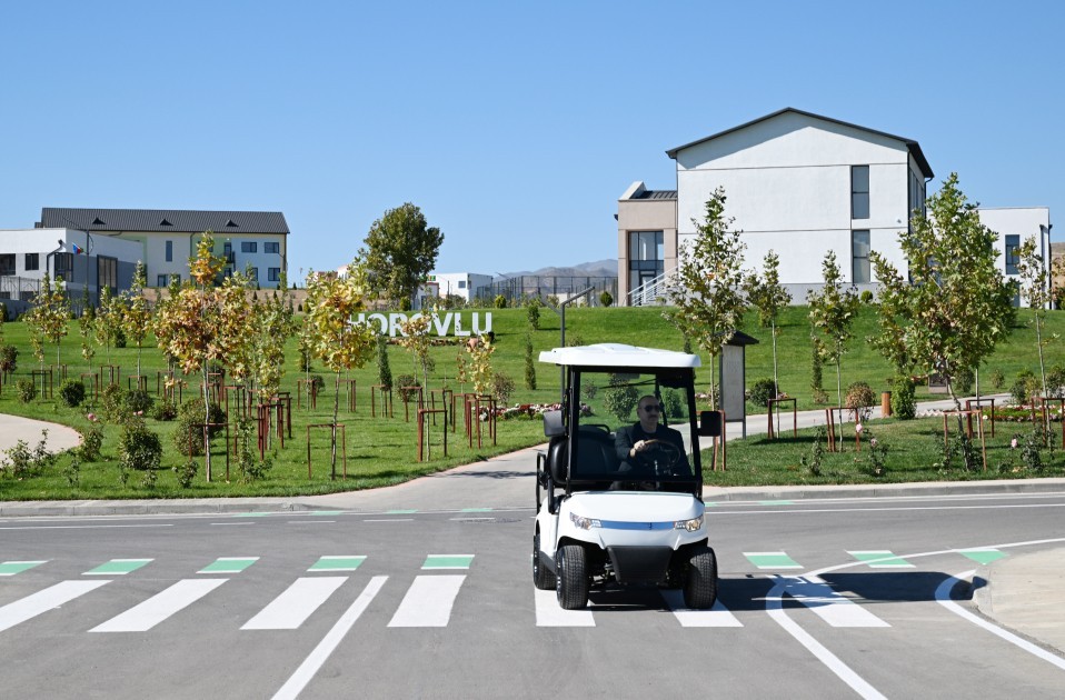 Prezident Cəbrayılın Horovlu kəndinin açılışında -FOTOLAR